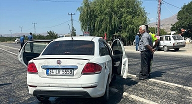 İki aracın çarpıştığı kazada 6 kişi yaralandı
