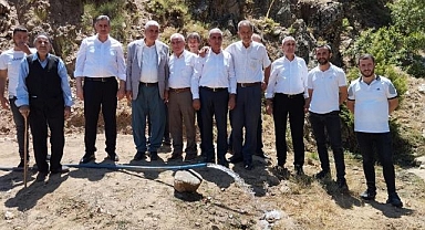 Kendi imkanlarıyla içme suyuna kavuştular