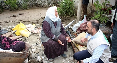 Selin en çok vurduğu köye yardım eli uzattılar