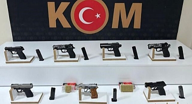 Silah ticareti yapan şüpheli yakayı ele verdi