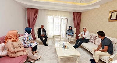 Validen 15 Temmuz gazisine ziyaret