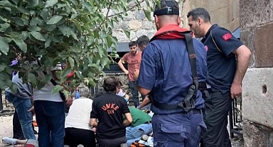 Yaralı adamın imdadına ambulans helikopter yetişti