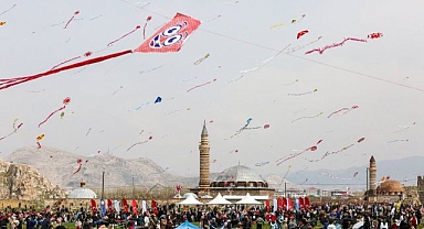 23 Nisan'da uçurtma şenliği