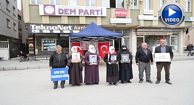 Anneler evlat nöbetine devam ediyor