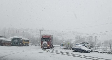 Bahar beklerken kış geri döndü