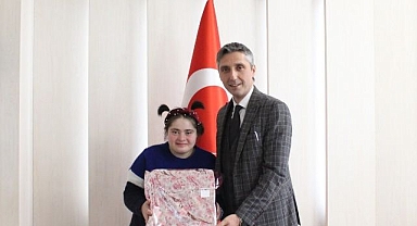 Başarılı özel öğrencilere ödül