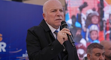 Başkanı Sekmen, vatandaşların sorunlarını dinledi