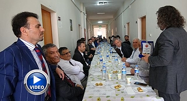 Binlerce öğrenci yetiştiren çınar emekli oldu