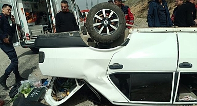 Devrilen otomobilden sağ çıktı