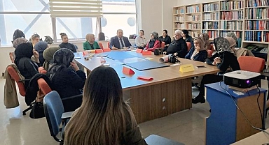 Ebelere doğuma hazırlık eğitimi