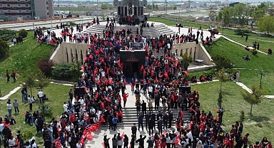 Ermeni çetelerince katledilenleri anmak için yürüdüler