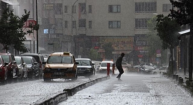 Erzurum'a yağış ve pus uyarısı!
