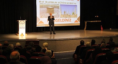 Erzurum'da hacı adayları için seminer