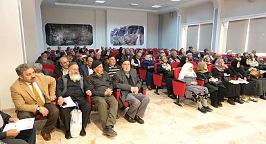 Hacı adaylarına bilgilendirme toplantısı