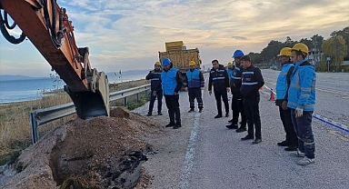 İçme suyu hattı onarılıyor