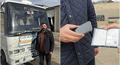 İlginç ticaret: Cep telefonu ile midibüsü takas ettiler