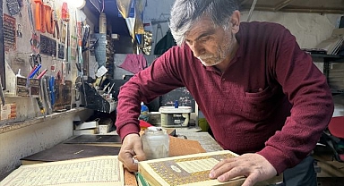 Kaybolmaya yüz tutan mesleğini ayakta tutuyor