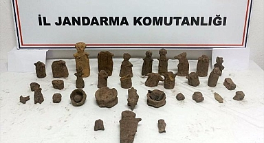 Müzede olması gerekenler kaçakçıların elindeydi