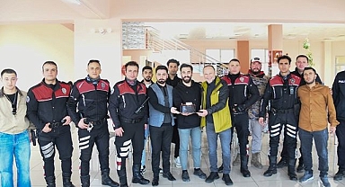 Öğrenciler Türk Polis Teşkilatının 180.yılını kutladı