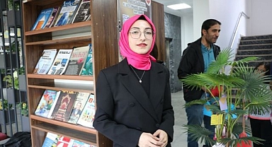 Öğrencilerden geleneksel kütüphane buluşması