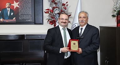 Rektör Hacımüftüoğlu'ndan ortak akıl vurgusu!