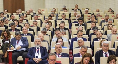 Rektör Hacımüftüoğlu YÖK toplantısına katıldı
