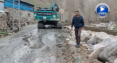 Taşan dere tehlike oluşturuyordu: Ekipler yetişti