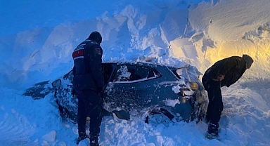 Yaylada mahsur kalan 4 kişi kurtarıldı