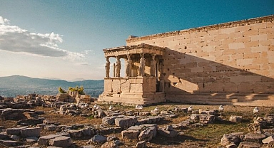 Yunanistan'ın 2025 Golden Visa Planı: Yatırımcıları Neler Bekliyor?