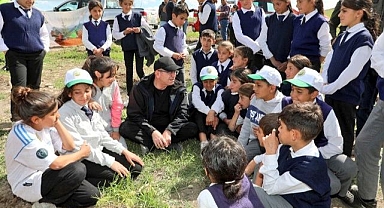 400 meyve fidanı toprakla buluştu