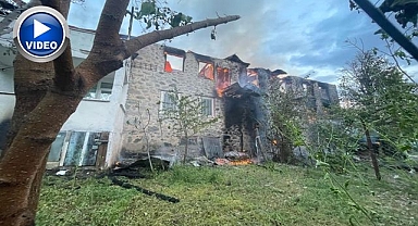 Alevler evi küle çevirdi
