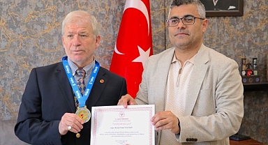 Avrupa'dan altın madalyayla döndü...