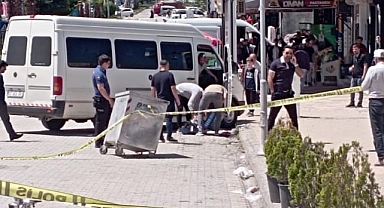 Caddede bomba paniği!