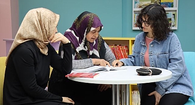 Çalışmaya gitti okuma öğrendi
