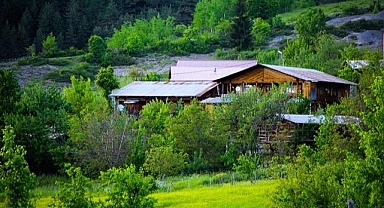 Doğa kartpostallık görüntüler sundu