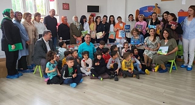 Eğitimcilerden depremzede çocuklara gönül köprüsü