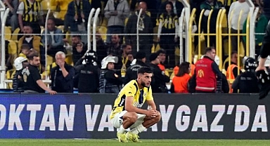Fenerbahçe evinde 10 puan kaybetti