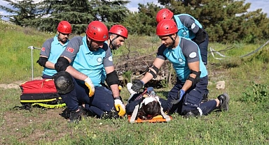 Gönüllü sağlıkçılar eğitim aldı