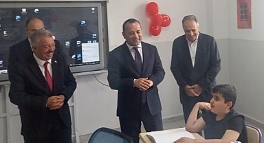 Görme engelli öğrencilere ziyaret