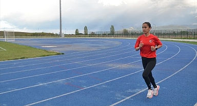 Gözünü Avrupa Kupası'na dikti