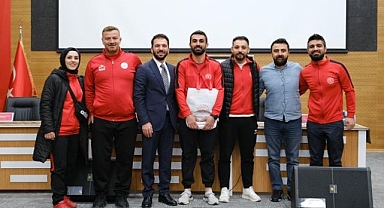 GSİM antrenörleri bilgide yarıştı