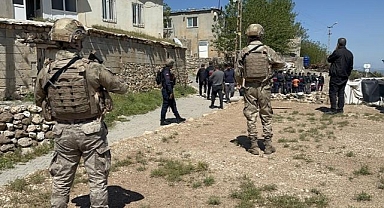Husumetli aileler birbirine girdi: 5 yaralı, 15 gözaltı