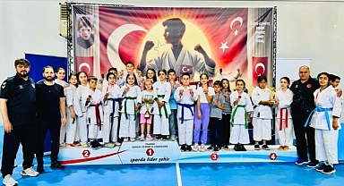 Karatecilerden madalya yağmuru