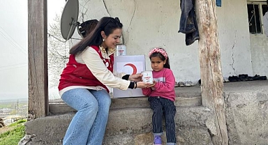 Kızılay'ın yardım eli her eve ulaştı