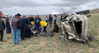 Kontrolden çıkan otomobil takla attı