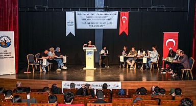 Öğrenciler İklim Münazarası’nda fikirlerini savundu