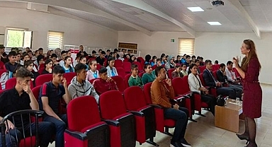 Öğrenciler siber güvenlik konusunda bilgilendirildi