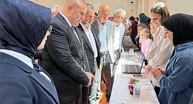 Öğrenciler yaptıkları projeleri sergilediler