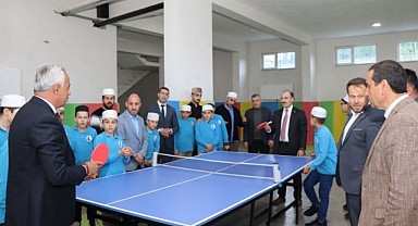 Başkan Çelebi, öğrencilerin isteğini kırmadı