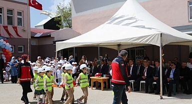Şenlikte doyasıya eğlendiler